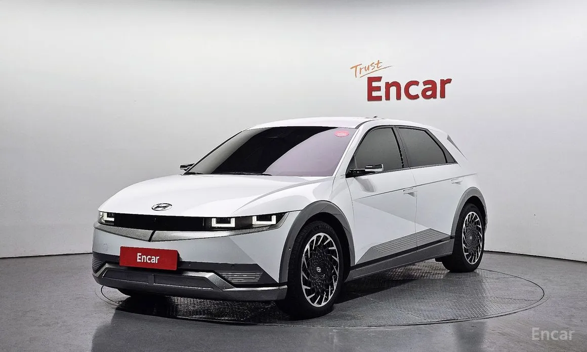 Фото 1 - Hyundai Ioniq 5