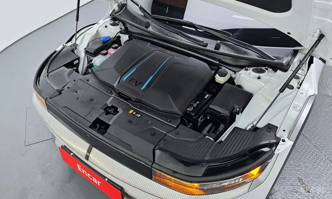 Фото 6 - Hyundai Ioniq 5