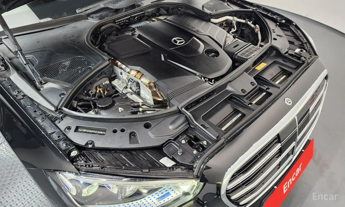 Фото 6 - Mercedes-Benz S-Class