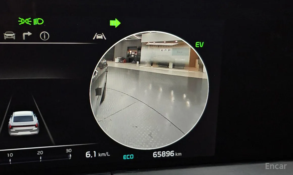 Фото 18 - Kia K8