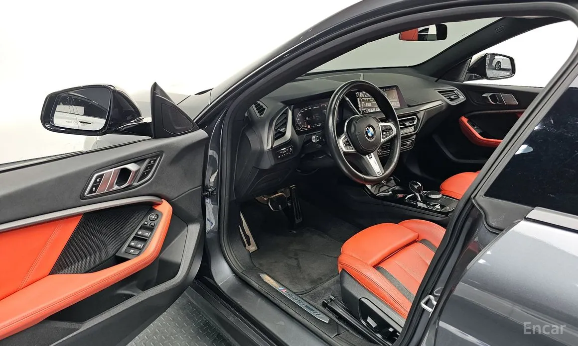 Фото 11 - BMW 2 Series