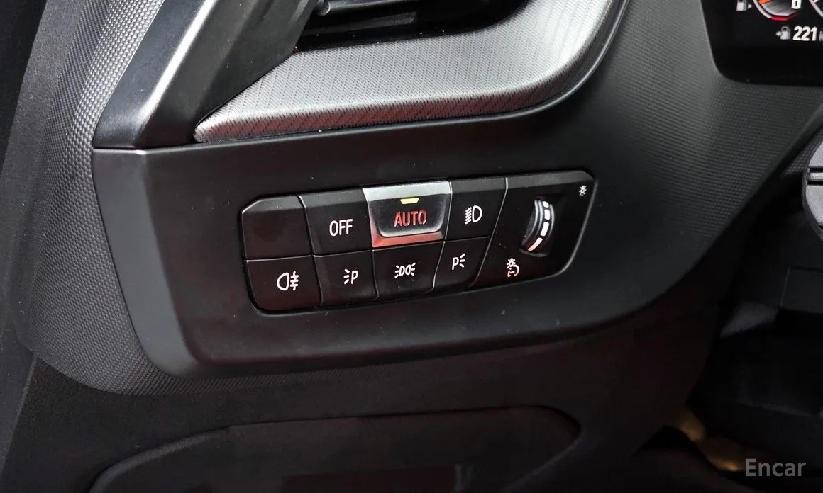 Фото 16 - BMW 2 Series