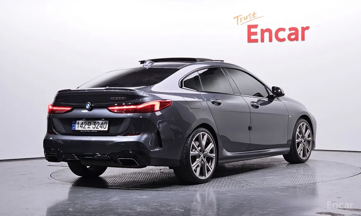 Фото 2 - BMW 2 Series