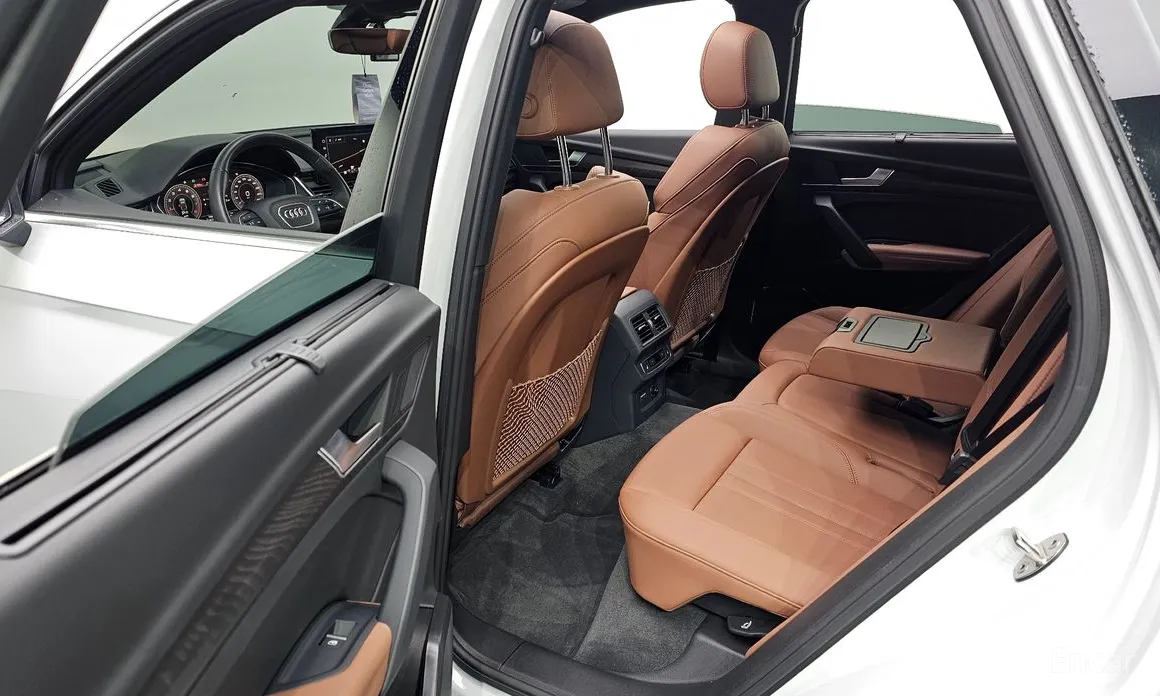 Фото 11 - Audi Q5