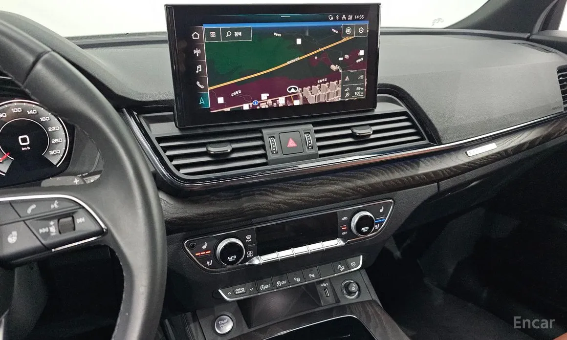 Фото 14 - Audi Q5