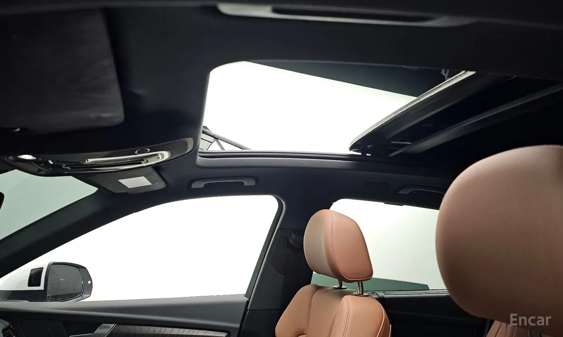 Фото 18 - Audi Q5