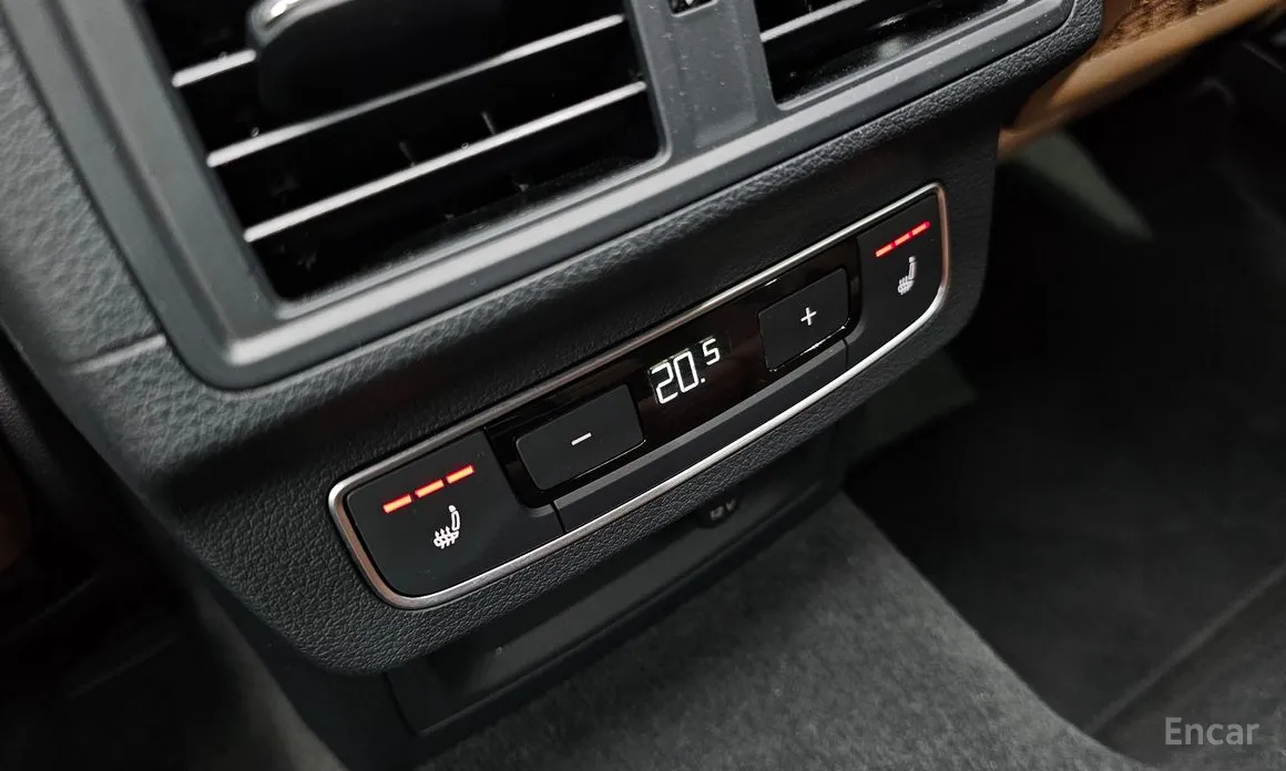 Фото 19 - Audi Q5