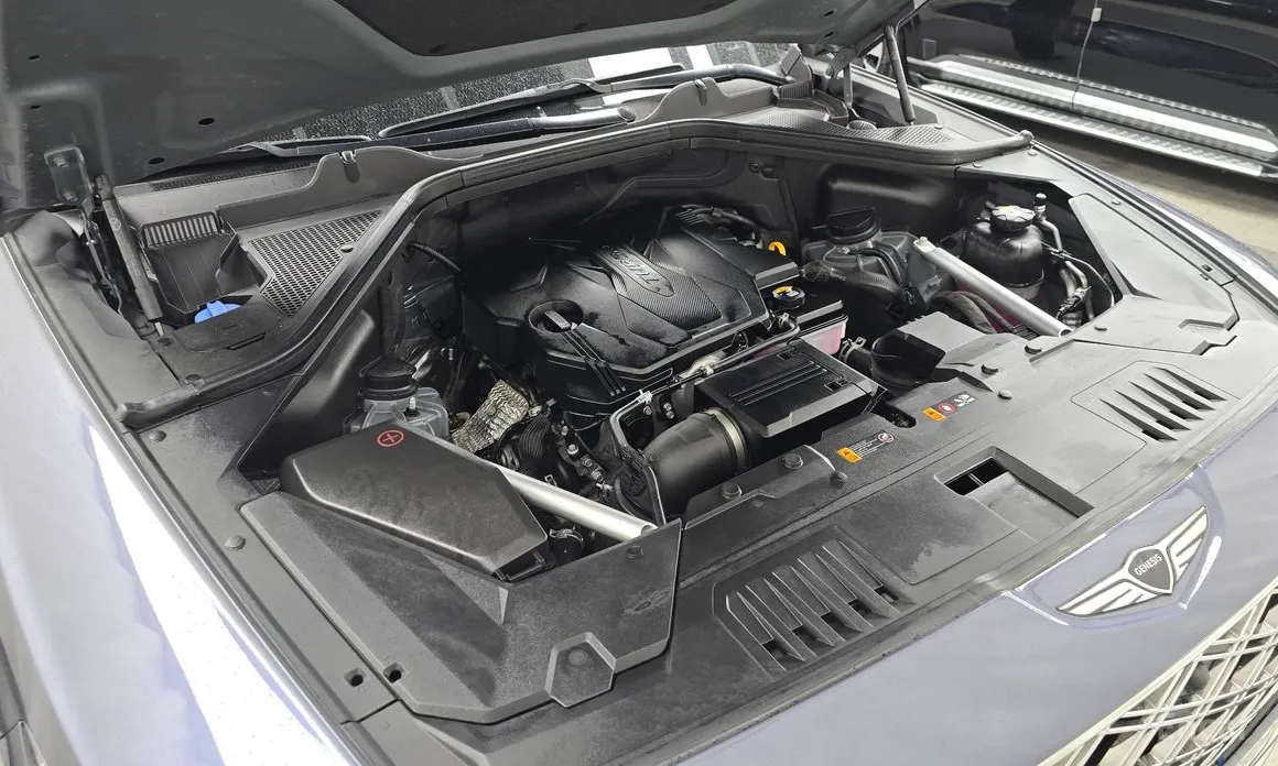 Фото 6 - Genesis GV80