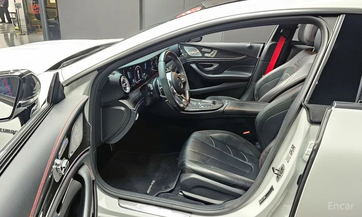 Фото 10 - Mercedes-Benz CLS-Class