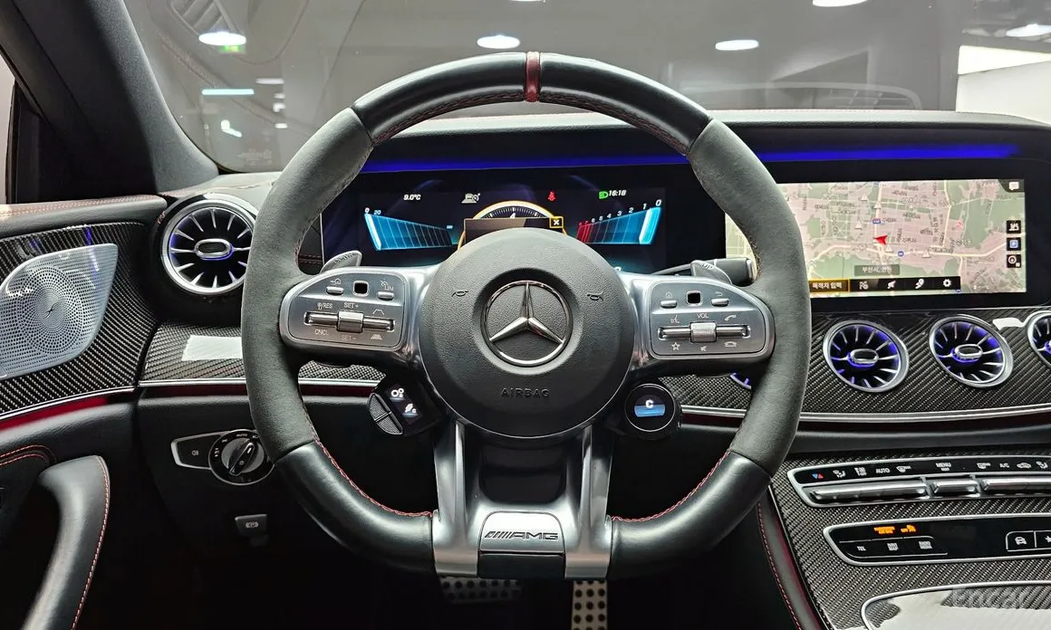 Фото 13 - Mercedes-Benz CLS-Class