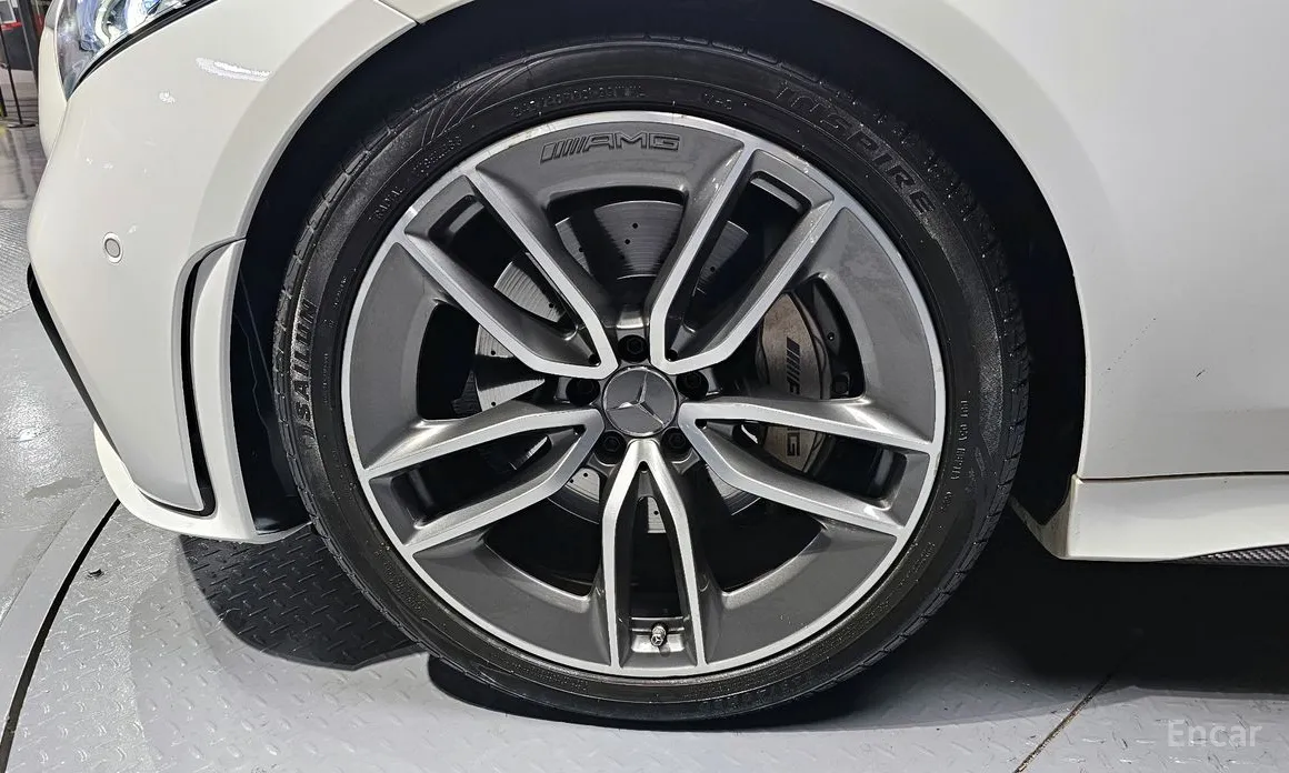 Фото 5 - Mercedes-Benz CLS-Class