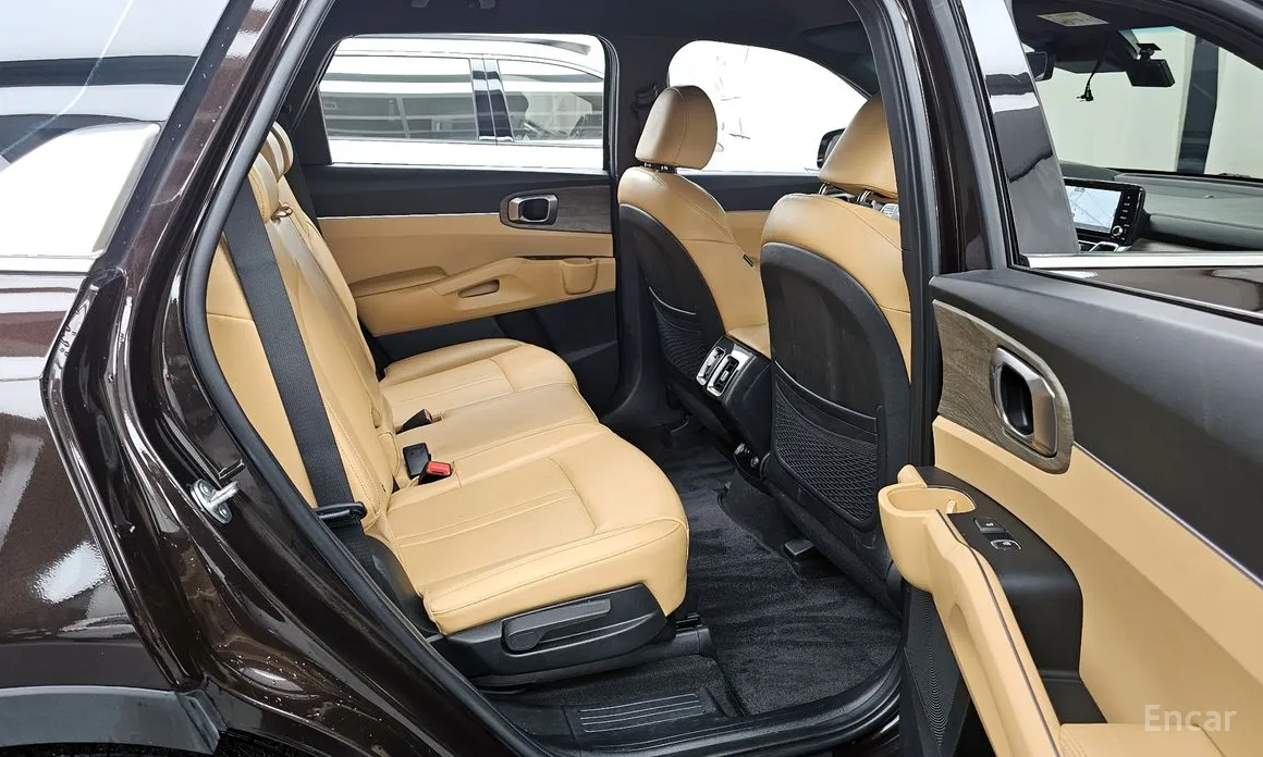 Photo 12 - Kia Sorento