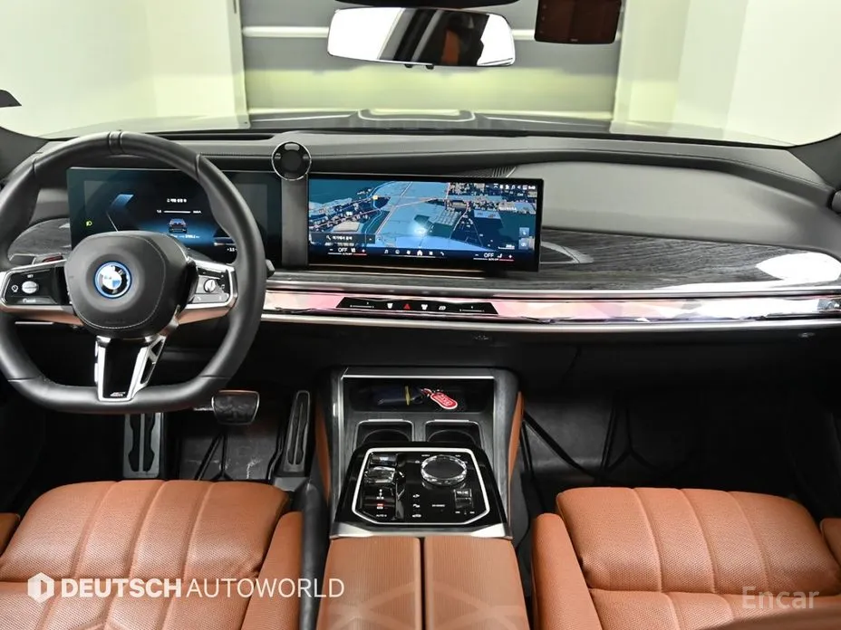 Фото 7 - BMW i7