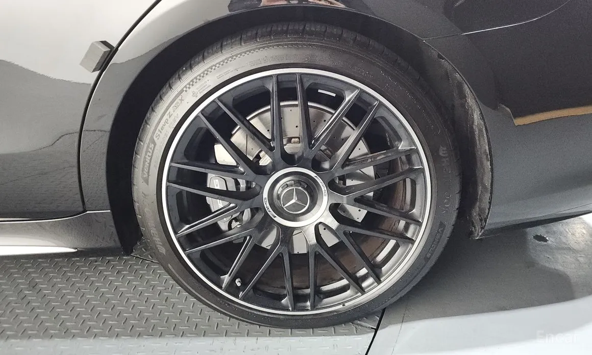 Фото 5 - Mercedes-Benz S-Class