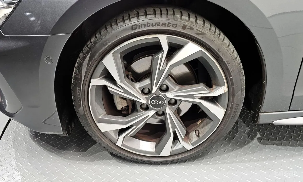 Фото 5 - Audi A3