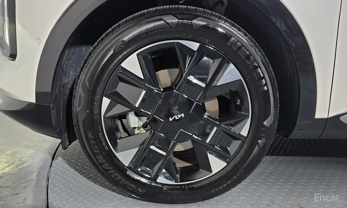 Фото 5 - Kia Sportage