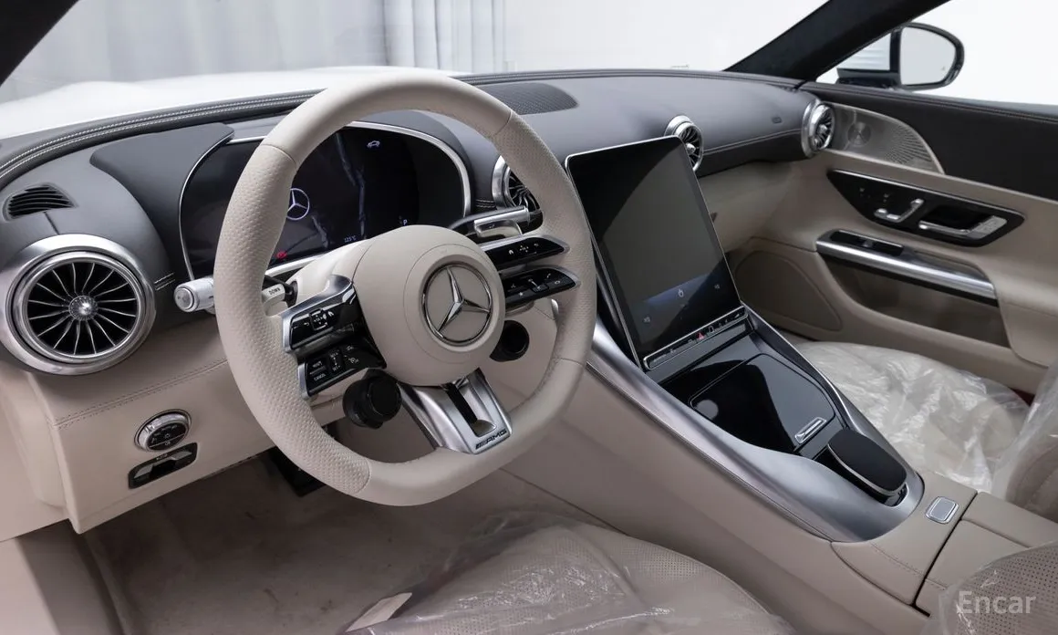 Фото 13 - Mercedes-Benz AMG GT