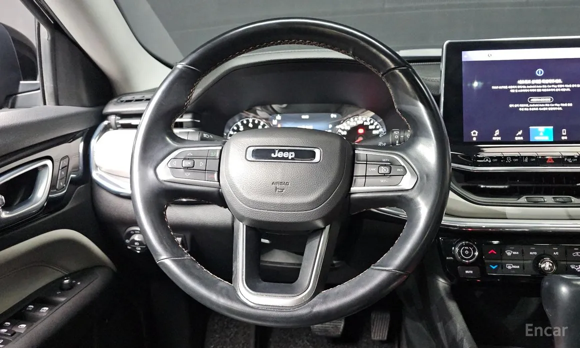 Фото 11 - Jeep Compass