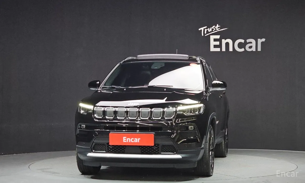 Фото 3 - Jeep Compass