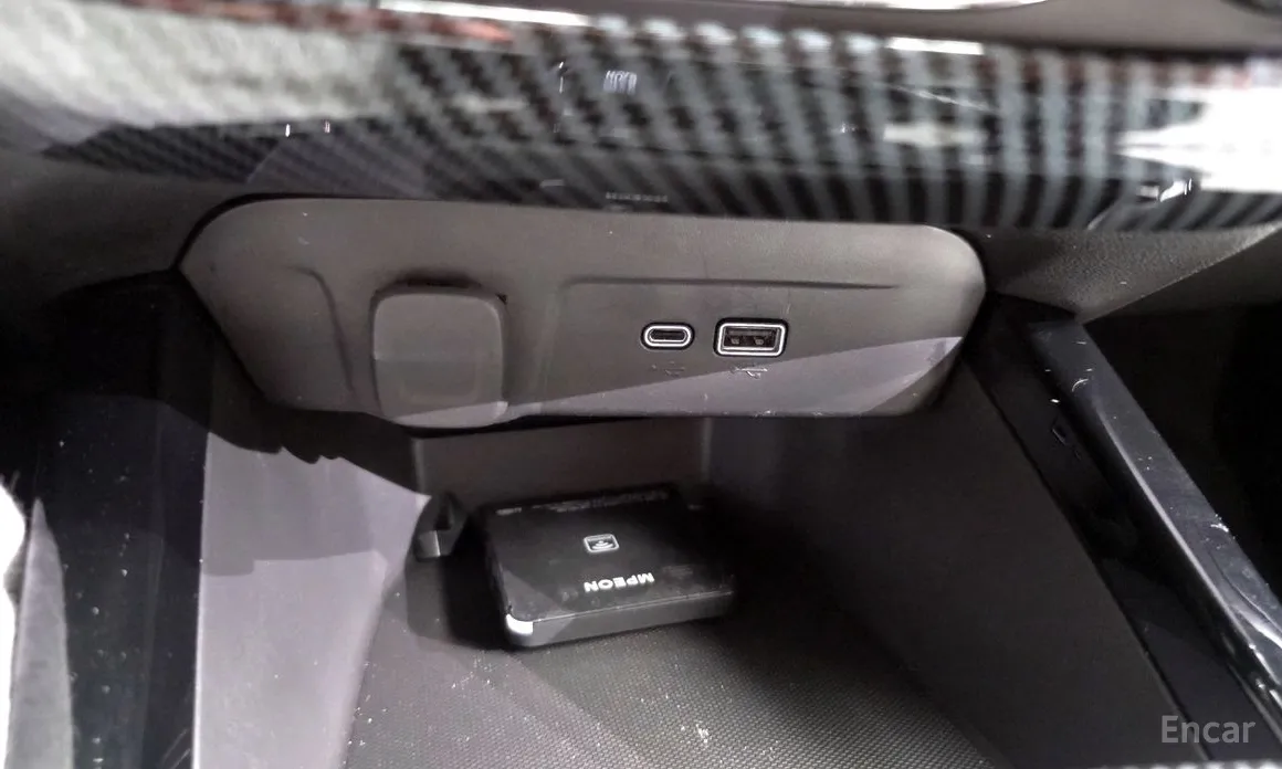 Photo 18 - Chevrolet Trax