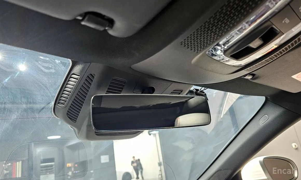 Фото 18 - Mercedes-Benz CLA-Class