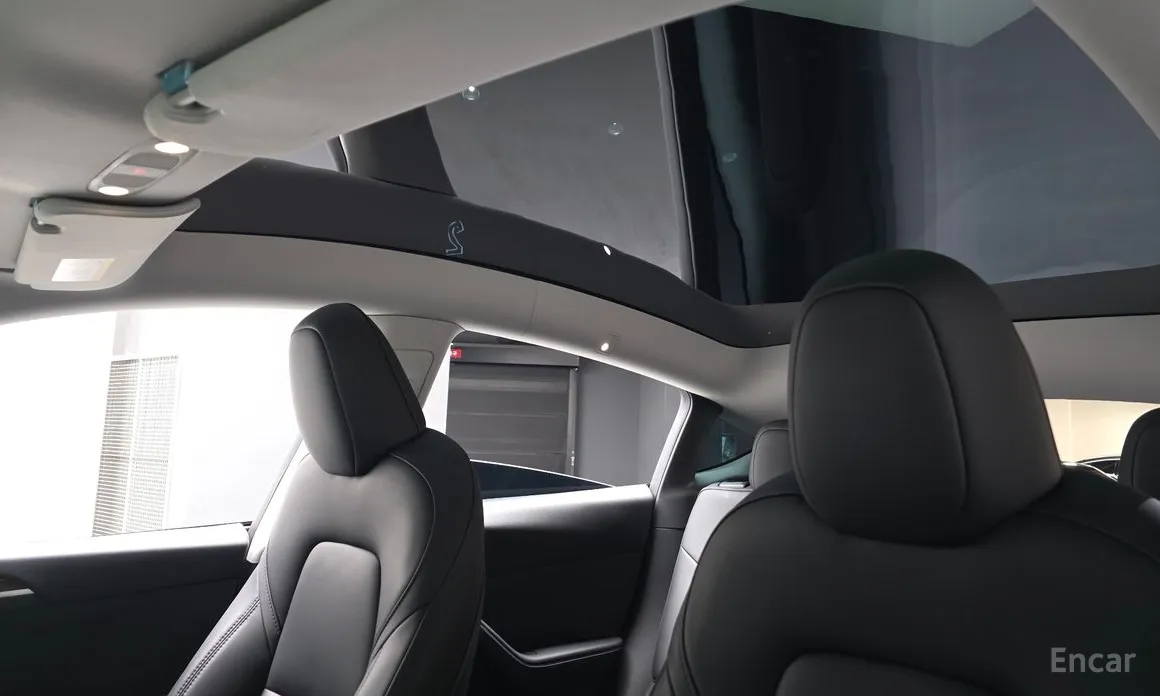 Фото 18 - Tesla Model Y