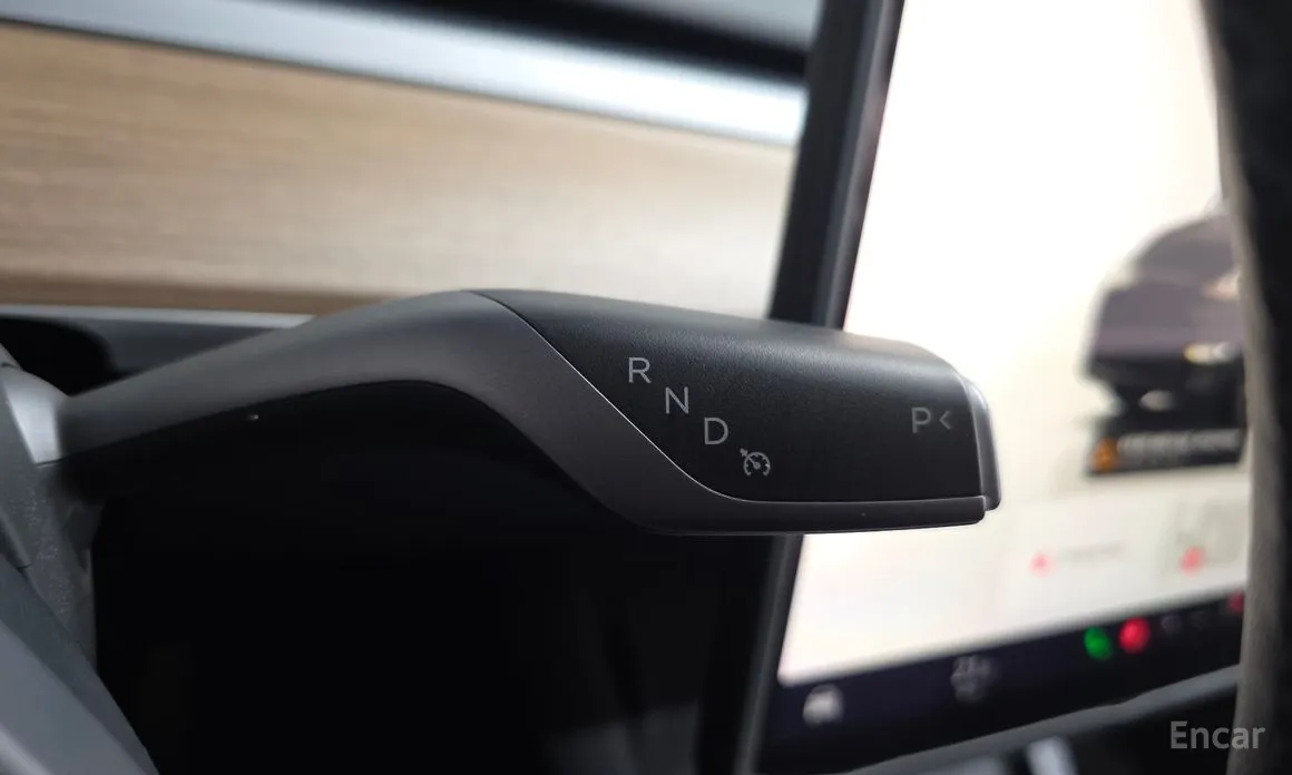 Фото 9 - Tesla Model Y