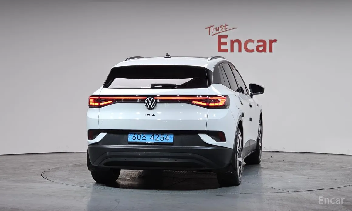 Photo 4 - Volkswagen ID.4