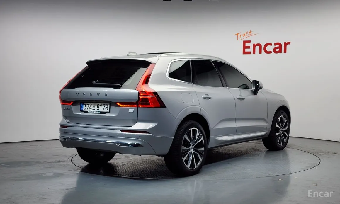 Фото 2 - Volvo XC60