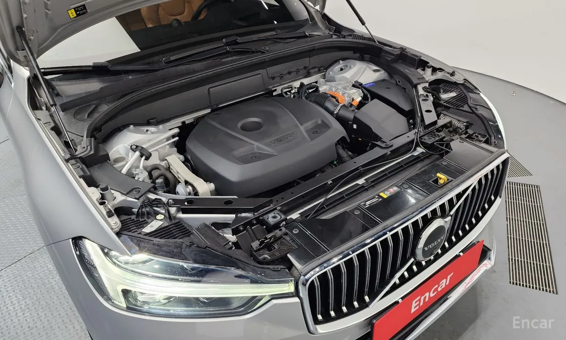 Фото 6 - Volvo XC60