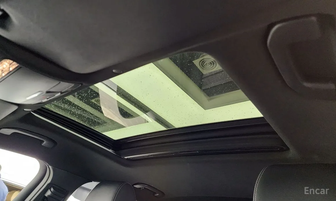 Фото 18 - Mercedes-Benz GLC-Class