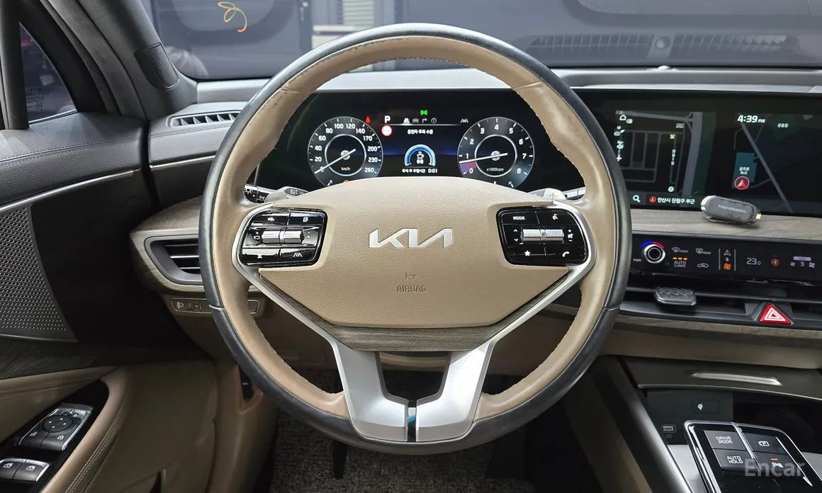 Фото 13 - Kia K8