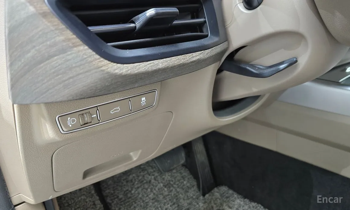 Фото 15 - Kia K8