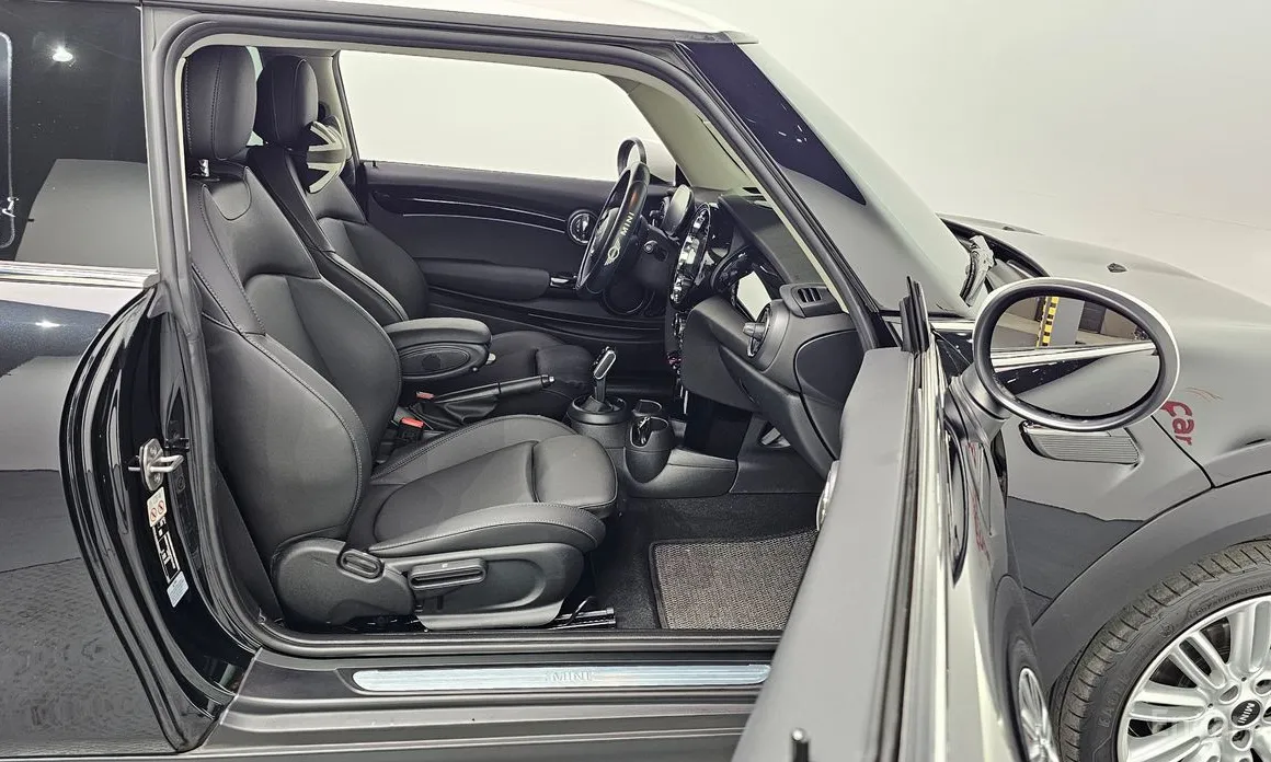 Фото 10 - Mini Cooper