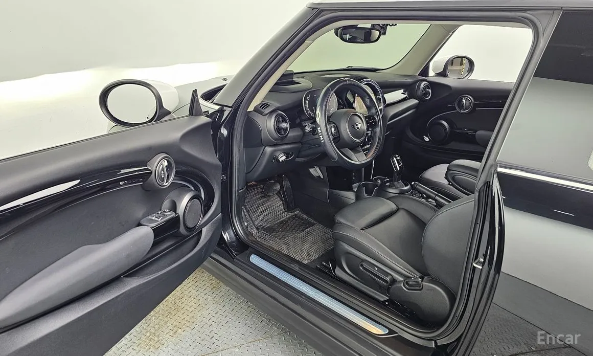 Фото 11 - Mini Cooper