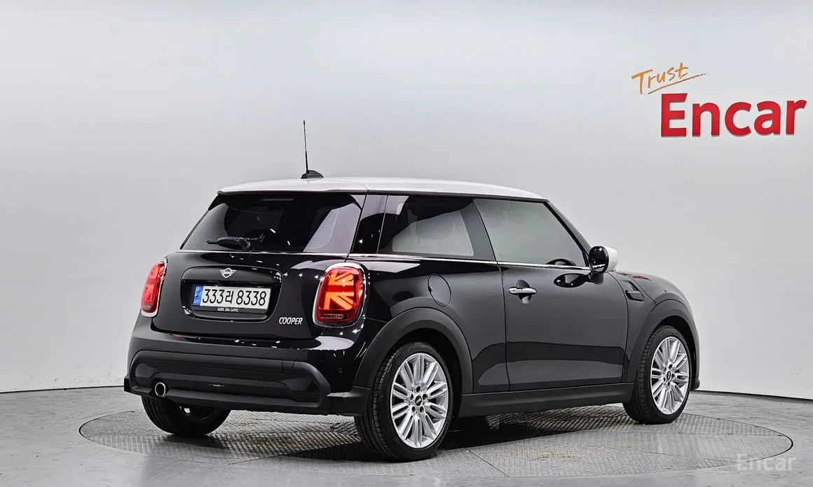 Фото 2 - Mini Cooper