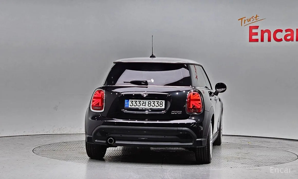 Фото 4 - Mini Cooper