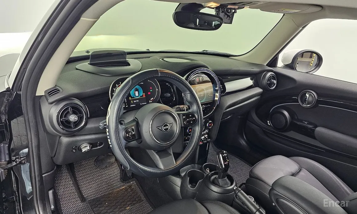 Фото 7 - Mini Cooper