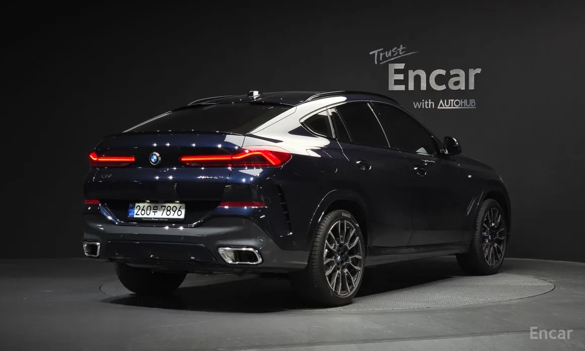 Фото 2 - BMW X6
