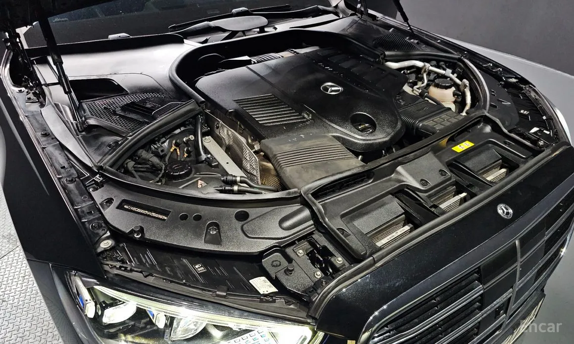 Фото 6 - Mercedes-Benz S-Class