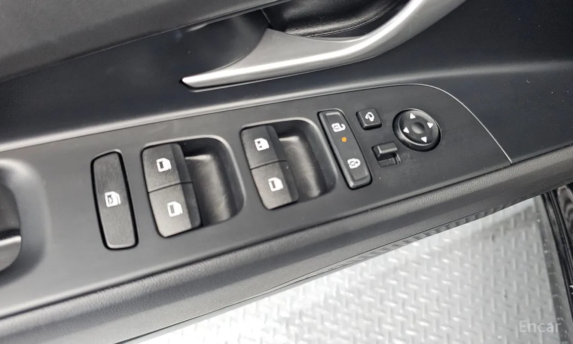 Фото 14 - Hyundai Avante