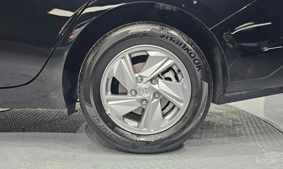 Фото 5 - Hyundai Avante