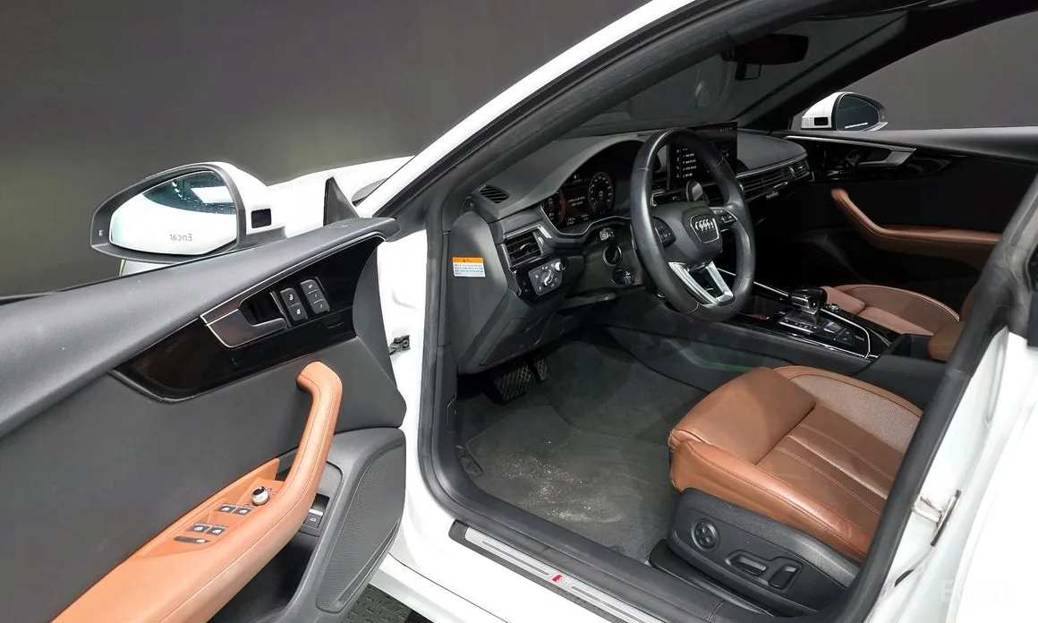 Фото 10 - Audi A5