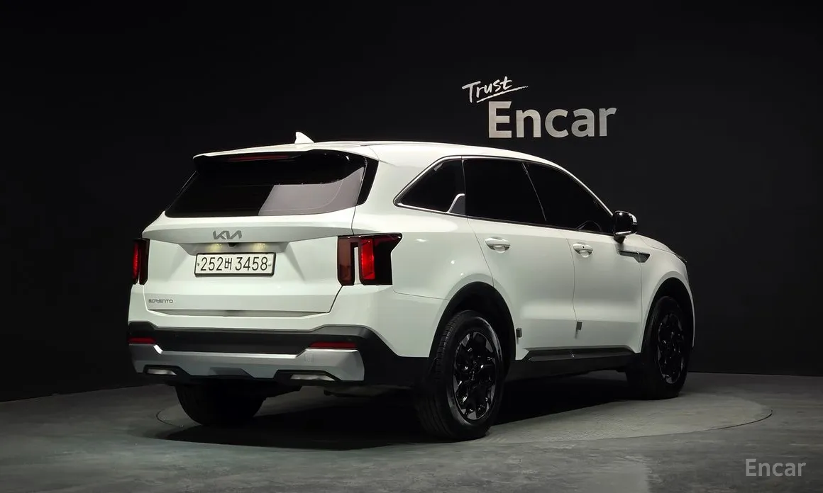 Photo 2 - Kia Sorento