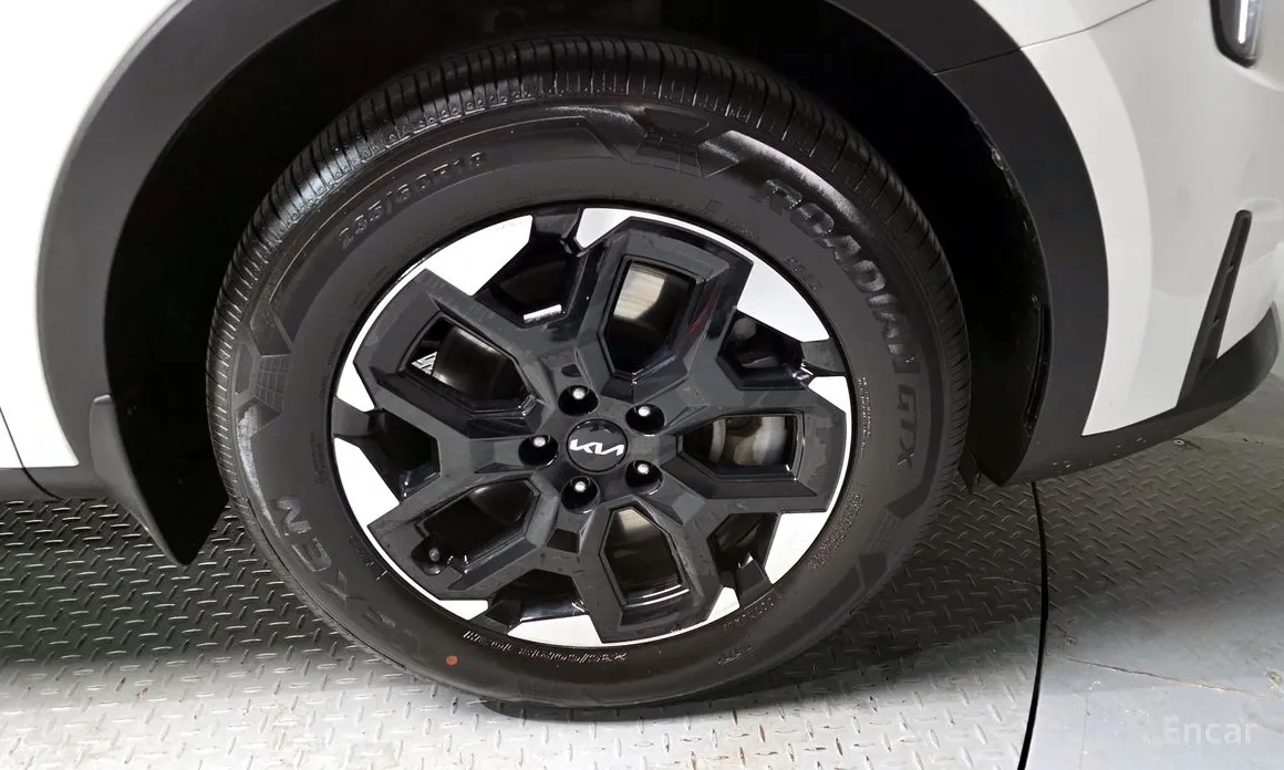 Photo 5 - Kia Sorento