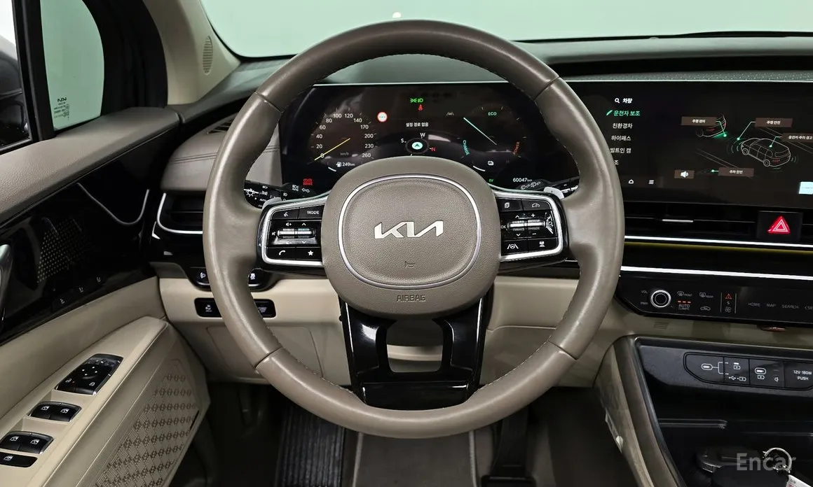 Фото 13 - Kia Carnival