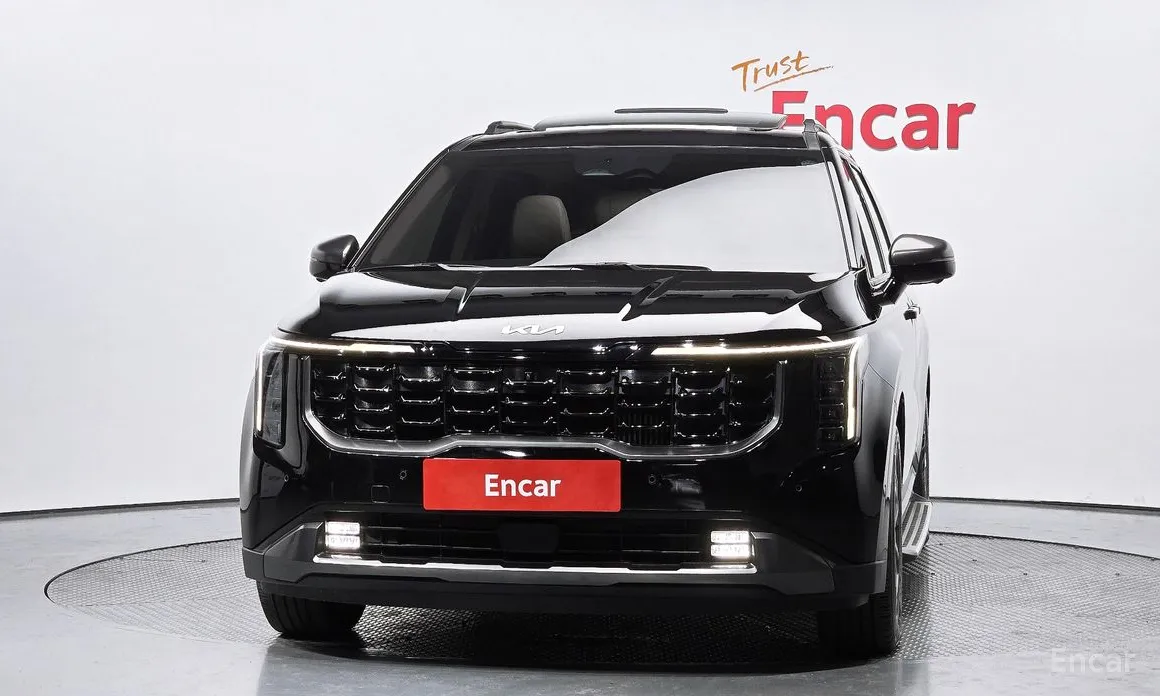 Фото 3 - Kia Carnival