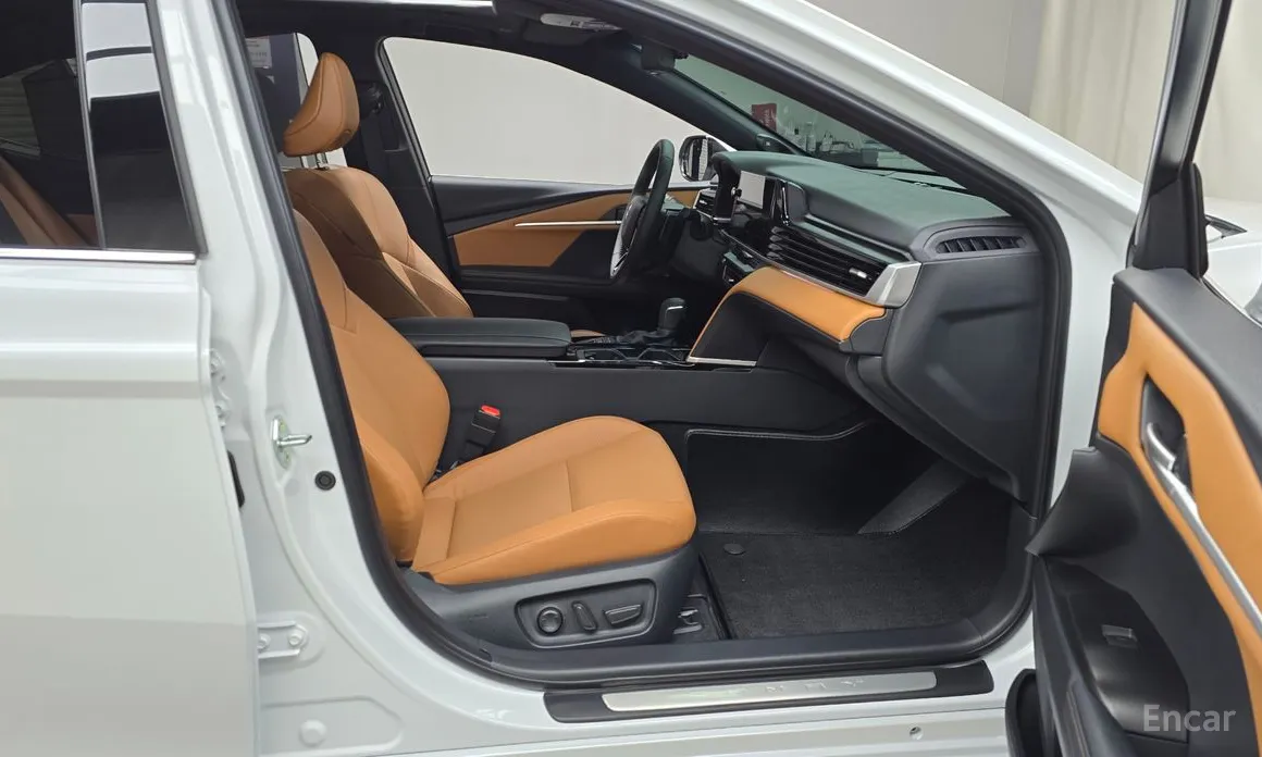 Фото 11 - Toyota Camry