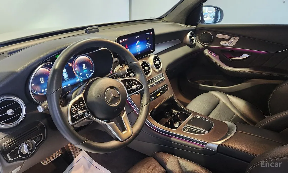 Фото 9 - Mercedes-Benz GLC-Class