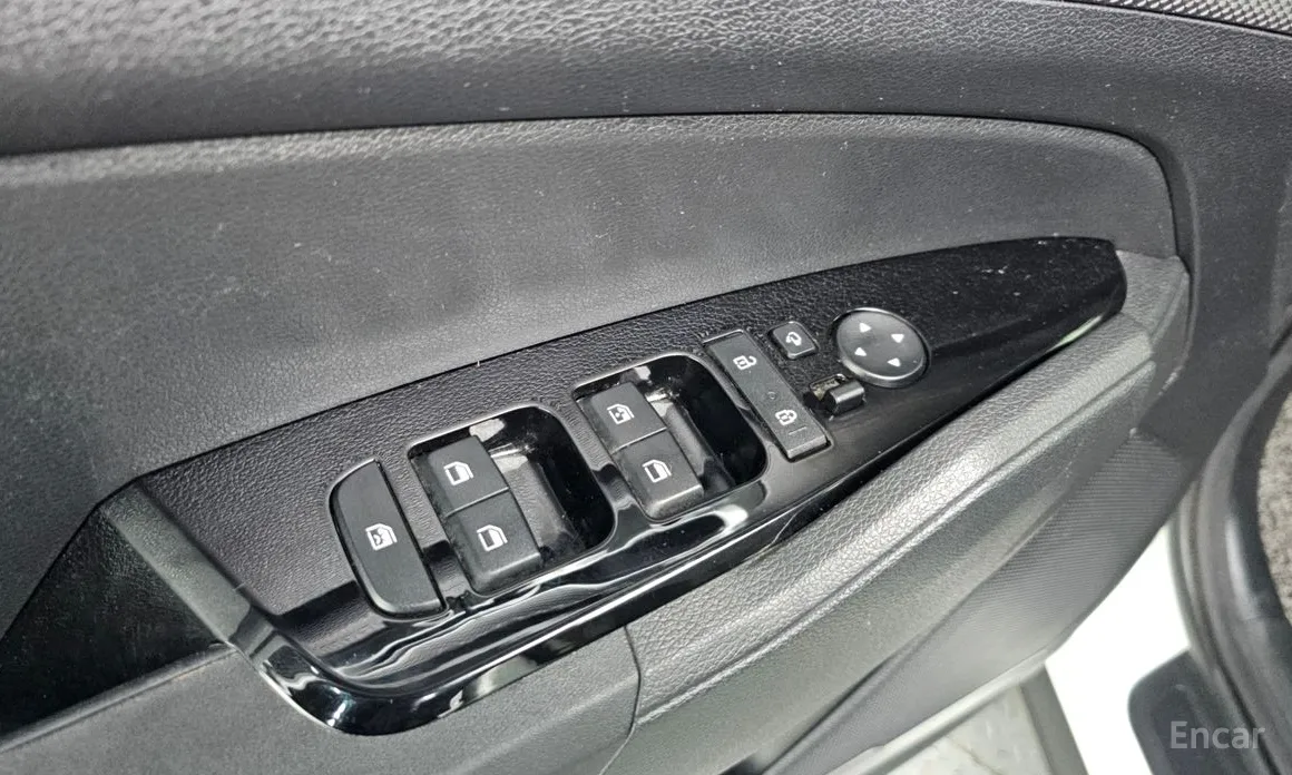 Фото 17 - Kia Sportage